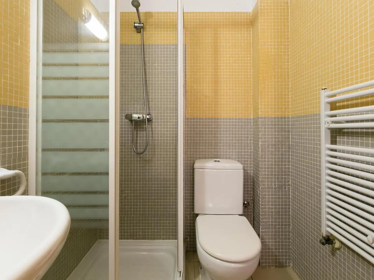 Apartment Pi I Sunyer 2-B -Apartamento Amplio Y Luminoso En El Centro De Roses, Delante Del Mar, Con Vistas Al Mar. - Es-228-118 Spain